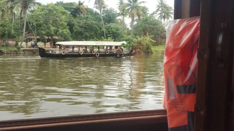 केरल के टूरिज्म सेक्टर पर मंदी की मार