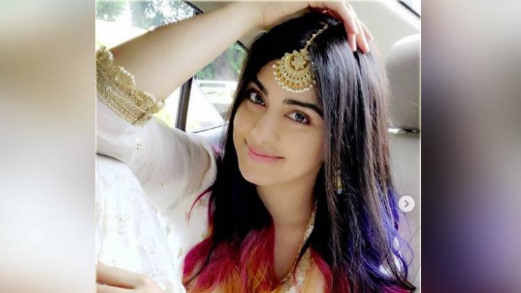 अदा शर्मा