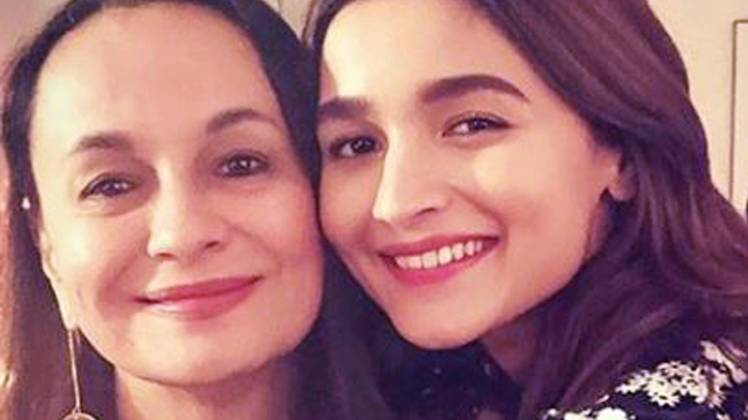 आलिया भट्ट और मां सोनी राजदान