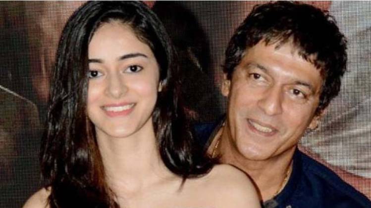 अनन्या पांडे और चंकी पांडे 