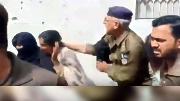 फैक्ट चेक