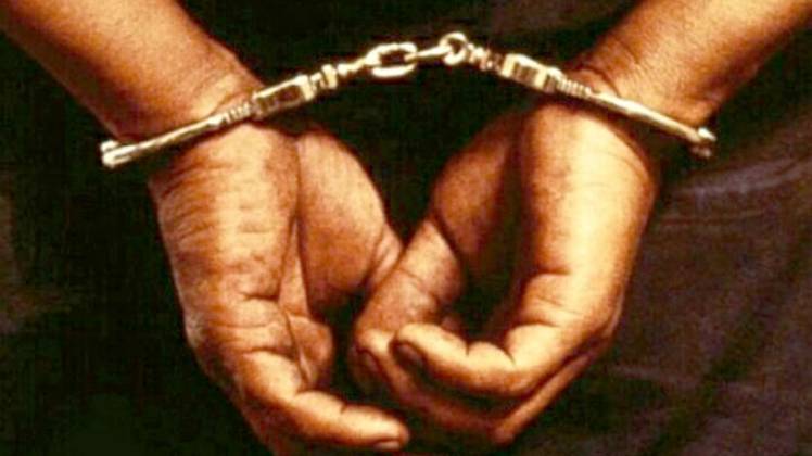 पुलिस ने आरोपी नक्सली को गिरफ्तार कर लिया है