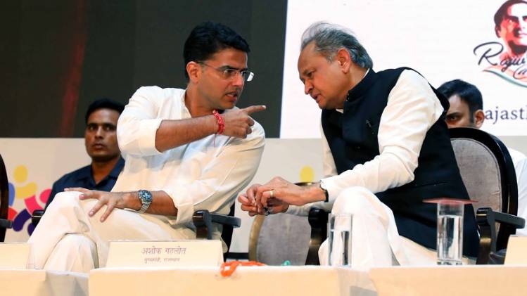 सचिन पायलट और अशोक गहलोत (फोटो-ANI)