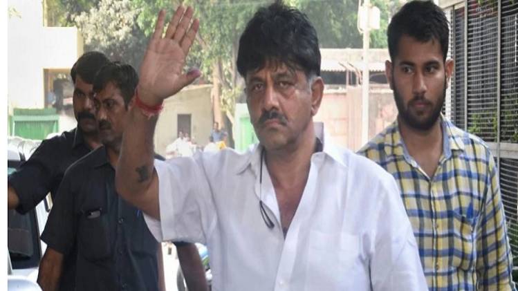 कांग्रेस नेता डीके शिवकुमार की फाइल फोटो