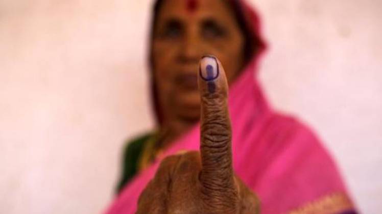 21 अक्टूबर को मतदान और 24 को रिजल्ट आएंगे (फाइल फोटो-रॉयटर्स)