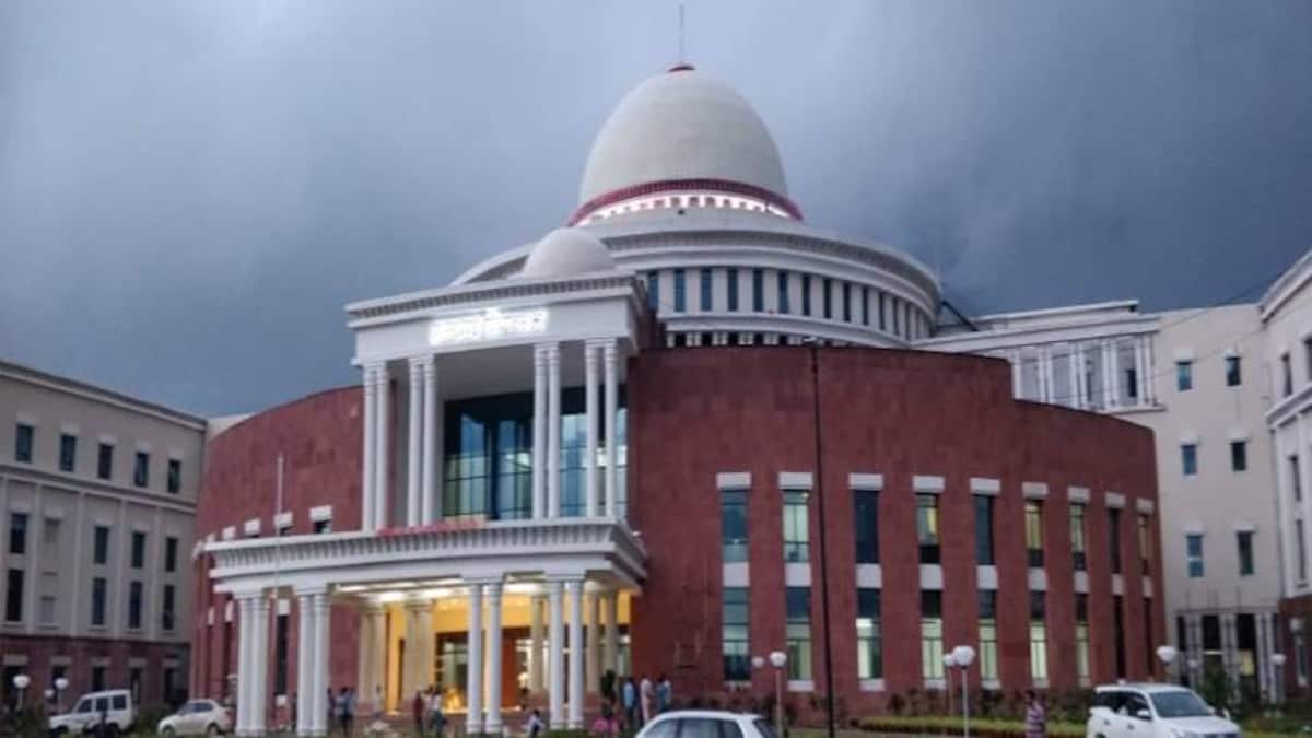 झारखंड: 19 साल बाद किराए की विधानसभा से मुक्ति, देखें कैसी है नई इमारत - prime minister narendra modi jharkhand new vidhansabha bhawan inaugration - AajTak