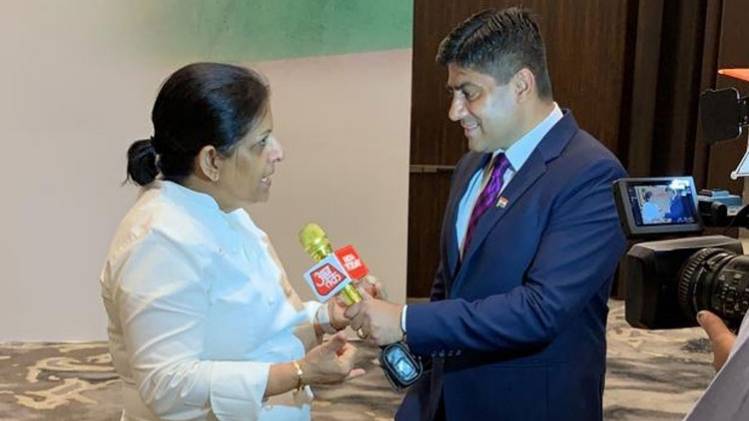 किरण वर्मा के साथ आजतक संवाददाता गौरव सावंत