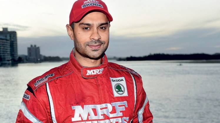 कार रेस के दौरान गौरव गिल की कार से हादसा (Photo- Aajtak)