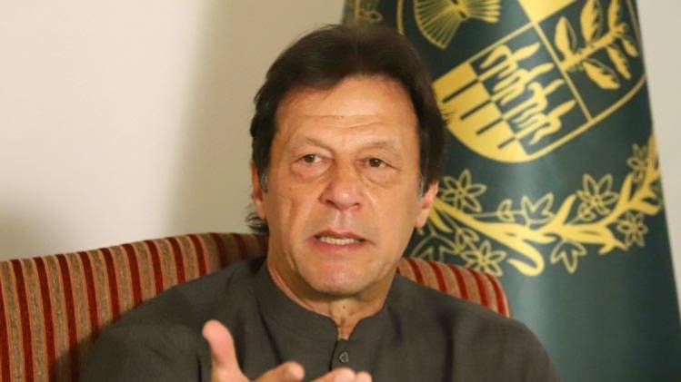 इमरान खान की पार्टी के नेता ने मांगी भारत से राजनीतिक शरण मांगी है.  (फोटो-IANS)