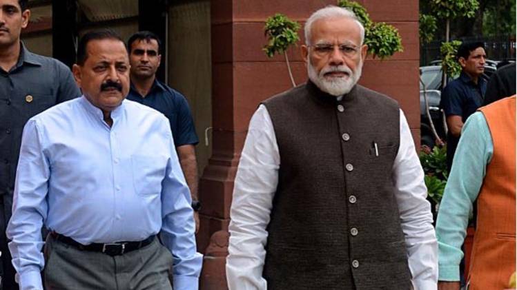 प्रधानमंत्री नरेंद्र मोदी और केंद्रीय मंत्री जितेंद्र सिंह (फोटो- एएनआई)