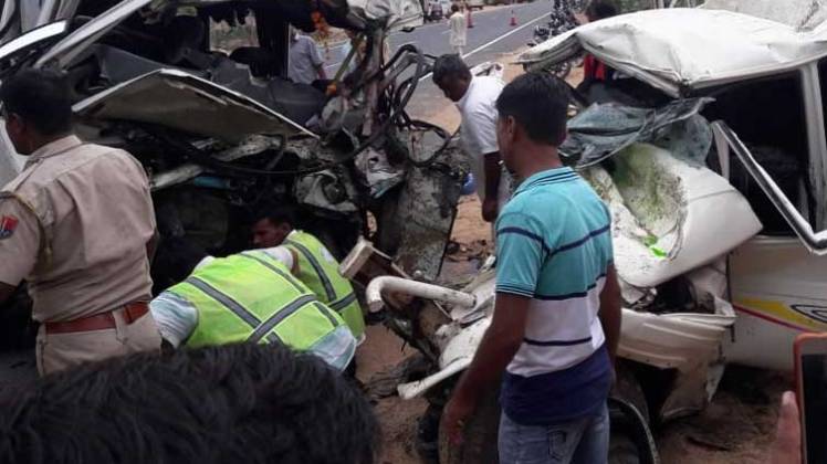 जोधपुर में सड़क हादसे में 9 लोग मारे गए (फोटो-शरत)