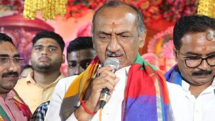 कांग्रेस नेता जेपी अग्रवाल की फाइल फोटो (टि्वटर)