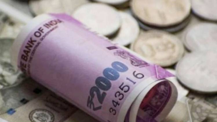 क्रिसिल ने GDP ग्रोथ के अनुमान को घटाया