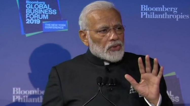 न्यूयॉर्क में ब्लूमबर्ग ग्लोबल बिजनेस फोरम में बोलते हुए पीएम नरेंद्र मोदी