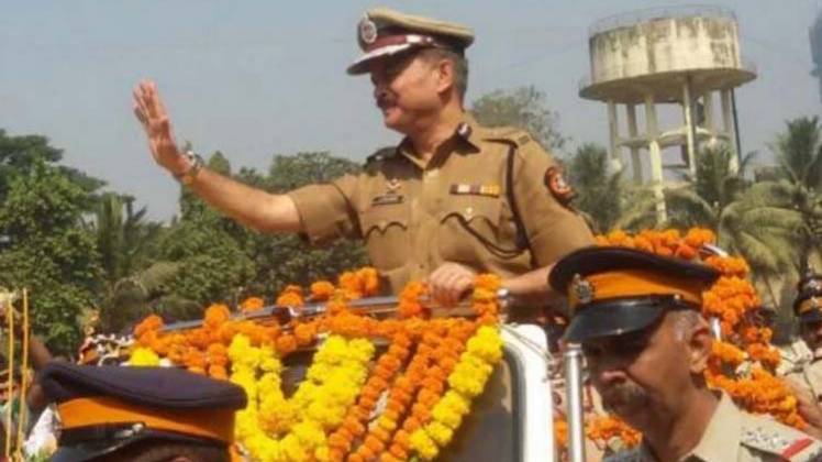 पूर्व पुलिस कमिश्नर अहमद जावेद (Photo- AajTak)