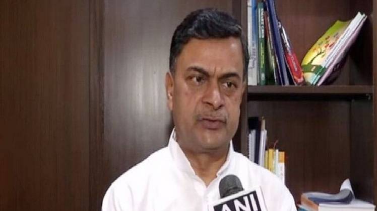 केंद्रीय मंत्री आरके सिंह (फोटोः ANI)