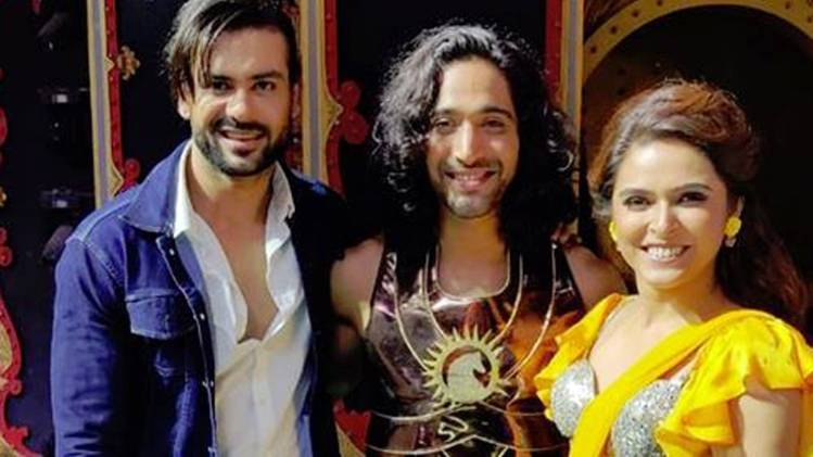 विशाल आदित्य सिंह, सनम जौहर, मधुरिमा तुली