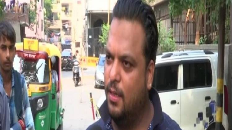 दिनेश मदान का कटा 23 हजार का चालान (Photo-ANI)