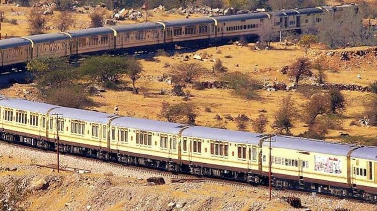 पैलेस ऑन व्हील्स ट्रेन (फोटो-अशोक सिंघल)