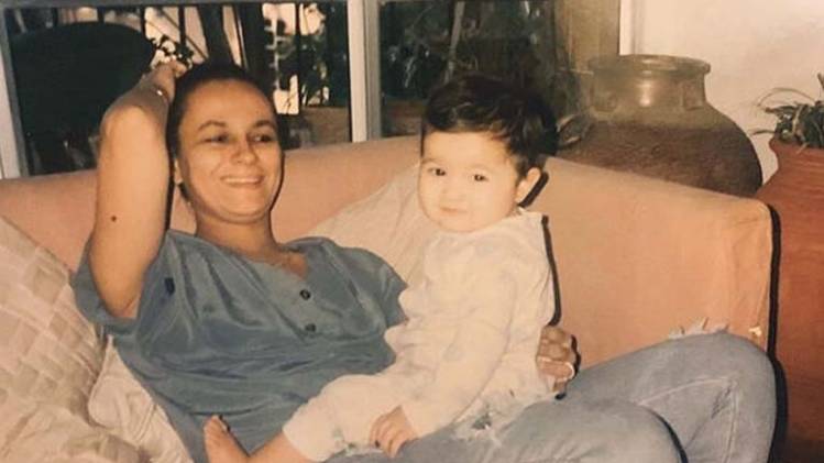 आलिया भट्ट और सोनी राजदान सोर्स इंस्टाग्राम