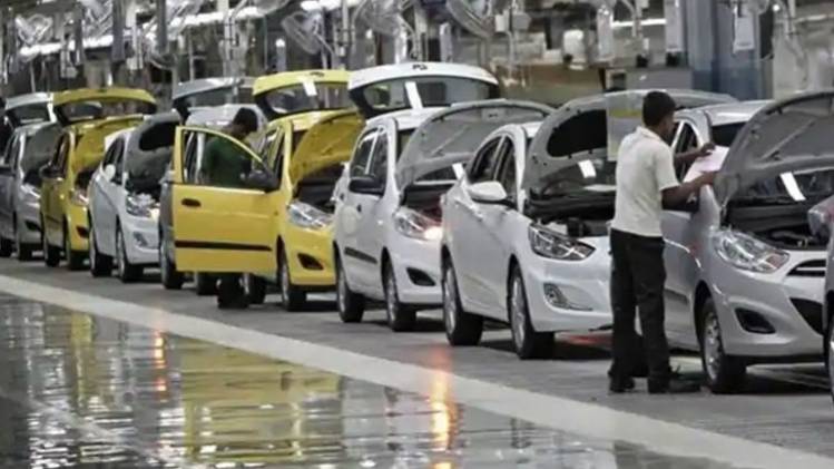 ऑटो इंडस्‍ट्री की सुस्‍ती बरकरार