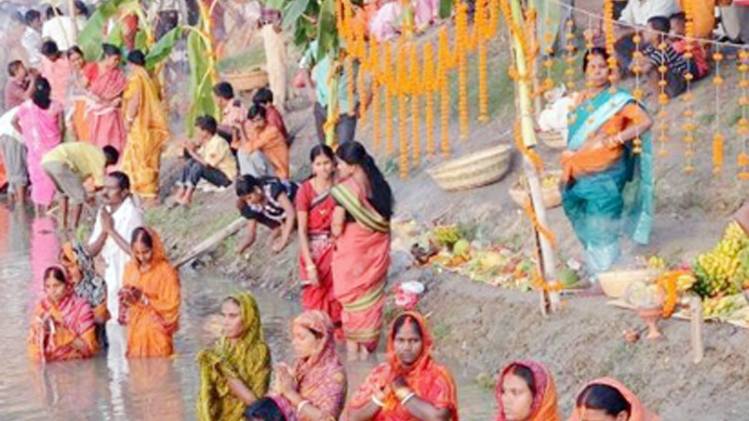 उगते सूरज को अर्घ्य देने का महत्व