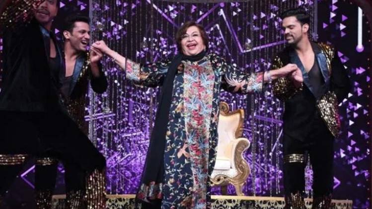 हेलेन सोर्स इंस्टाग्राम 