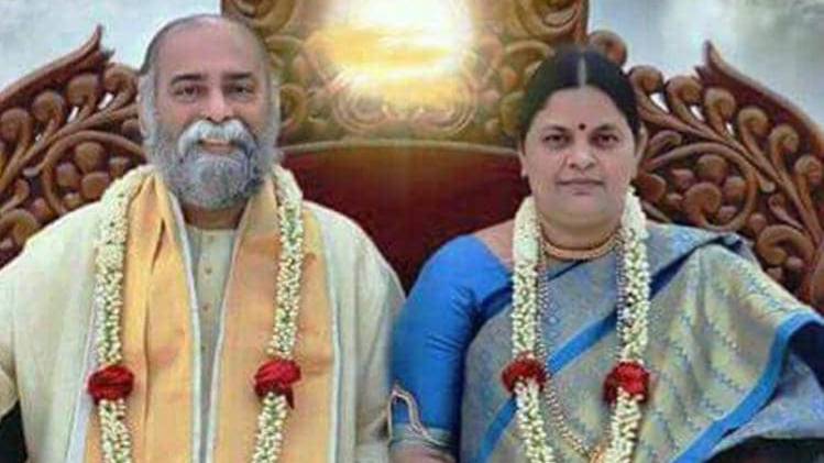 कल्कि भगवान के 40 ठिकानों पर छापे. (फोटो-आजतक)