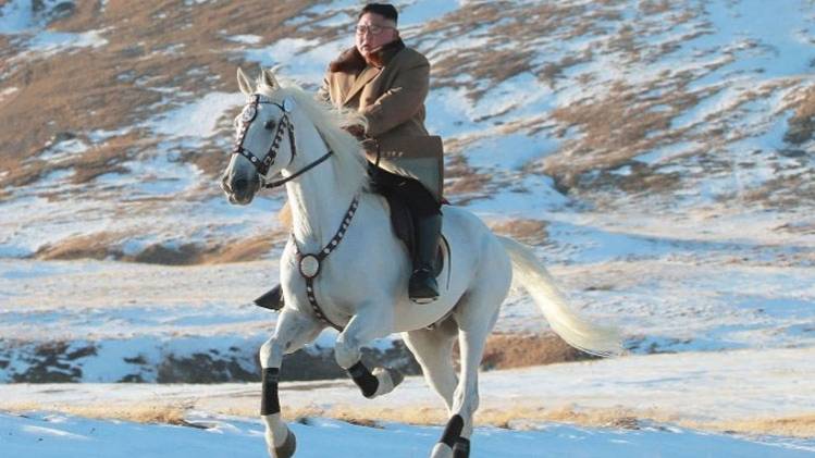 KCNA ने जारी की किम जोंग उन की तस्वीरें...