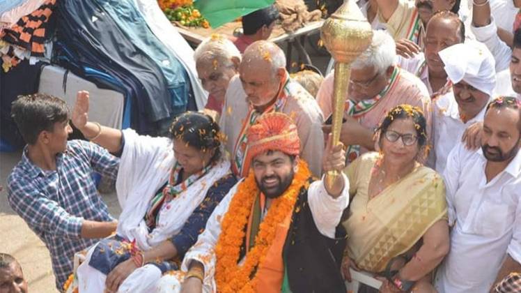 रेवाड़ी से लालू यादव के दामाद को जीत मिली