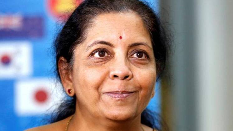 वित्त मंत्री ने किया था कॉरपोरेट टैक्स में कटौती का ऐलान (फाइल फाेटो: रॉयटर्स) 