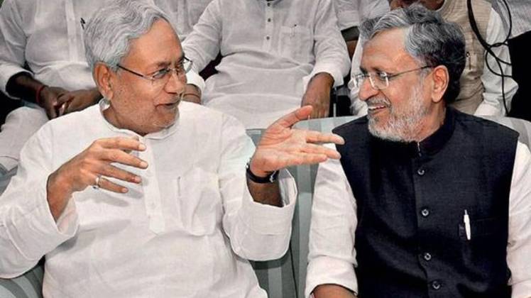 बिहार सीएम नीतीश कुमार और डिप्टी सीएम सुशील मोदी 