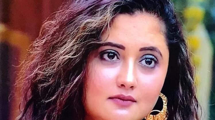 रश्मि देसाई