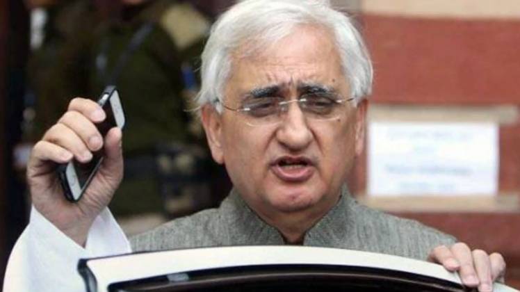 कांग्रेस के वरिष्ठ नेता सलमान खुर्शीद (फाइल फोटो)