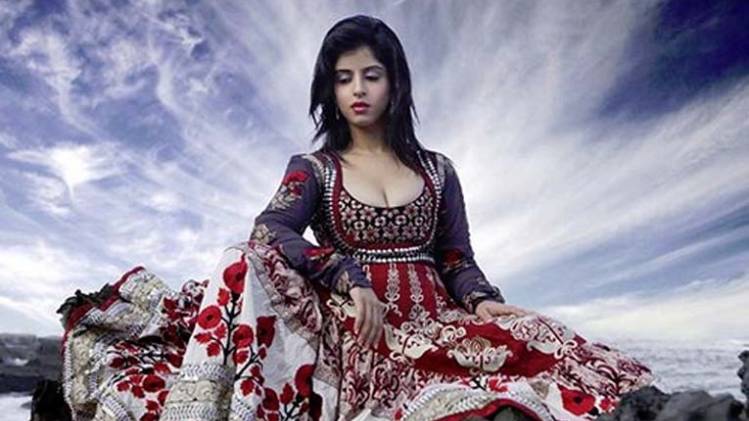 शीना लखानी सोर्स इंस्टाग्राम