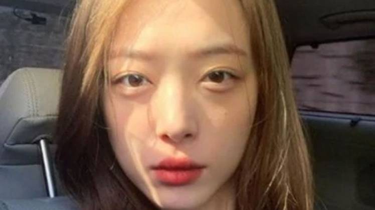 पॉप स्टार सुली