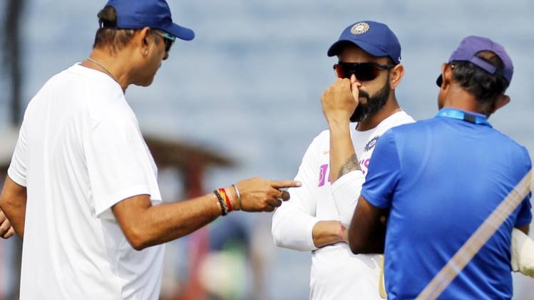 रवि शास्त्री-विराट कोहली (AP)