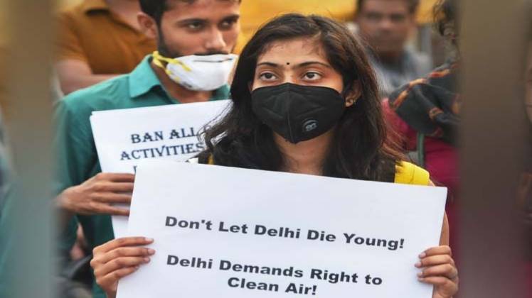 दिल्ली-एनसीआर में धुंध (फाइल फोटो- Aajtak)