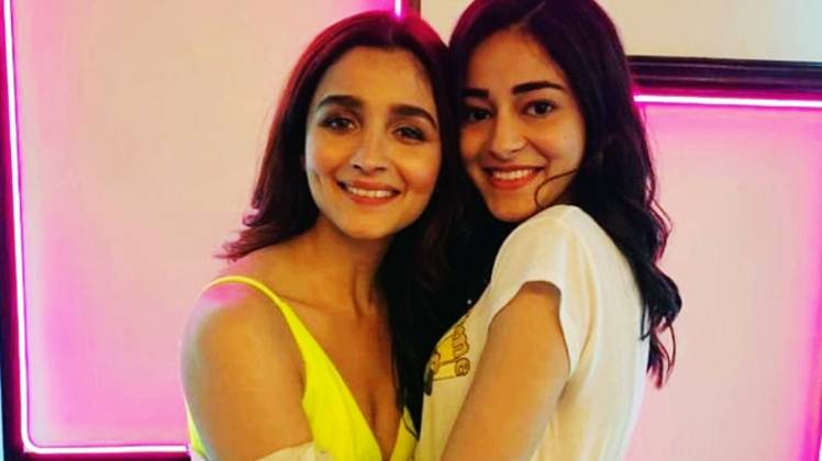 अनन्या पांडे-आलिया भट्ट 