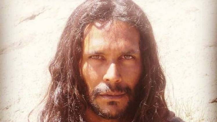 मिलिंद सोमन सोर्स इंस्टाग्राम 