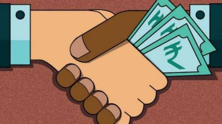 एक साल में कम हुआ भ्रष्टाचार 