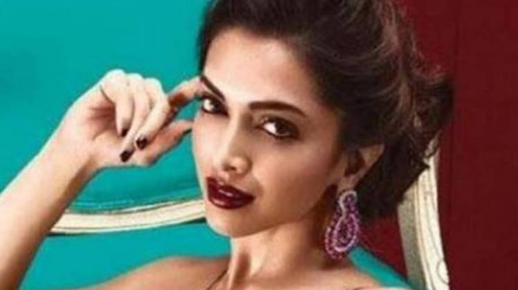 दीपिका पादुकोण