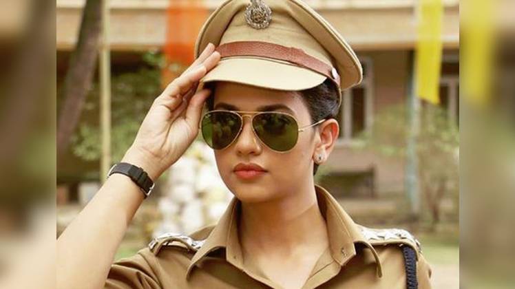 श्रुति शर्मा