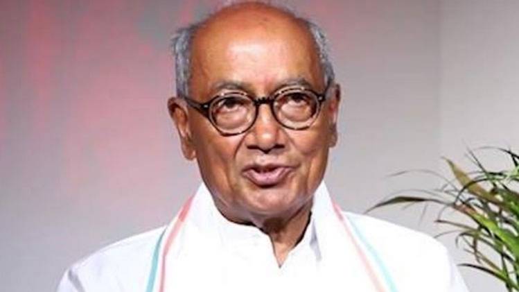 दिग्विजय सिंह का महाराष्ट्र मुद्दे पर वार