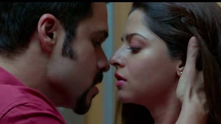 इमरान हाशमी और वेदिका (सोर्स: यूट्यूब)