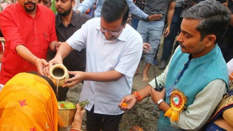 मुख्यमंत्री अरविंद केजरीवाल 