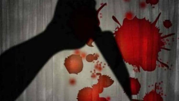 चाकू से हमला (प्रतीकात्मक तस्वीर)