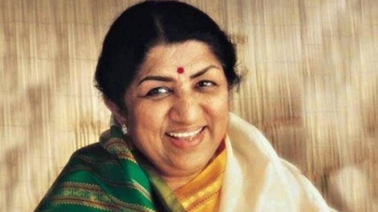 लता मंगेशकर