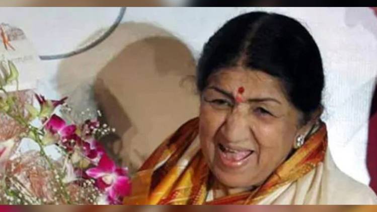 लता मंगेशकर 