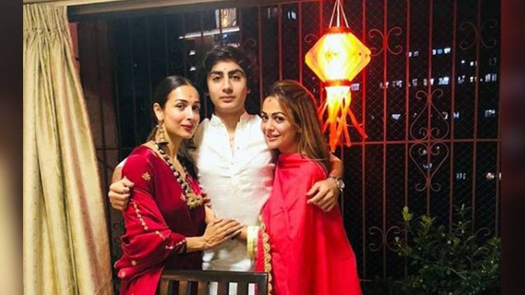 बेटे अरहान और बहन अमृता अरोड़ा के साथ मलाइका अरोड़ा
